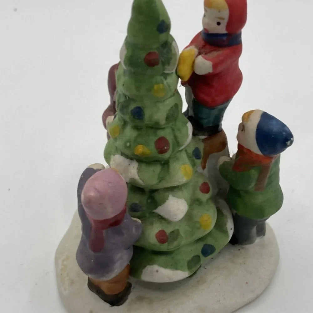 1991 LEMAX DICKENSVALE ~ PORCELAIN‎ 4 KIDS DECORATING TREE
